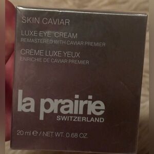 - La Prairie Skin Caviar luxe eye cream